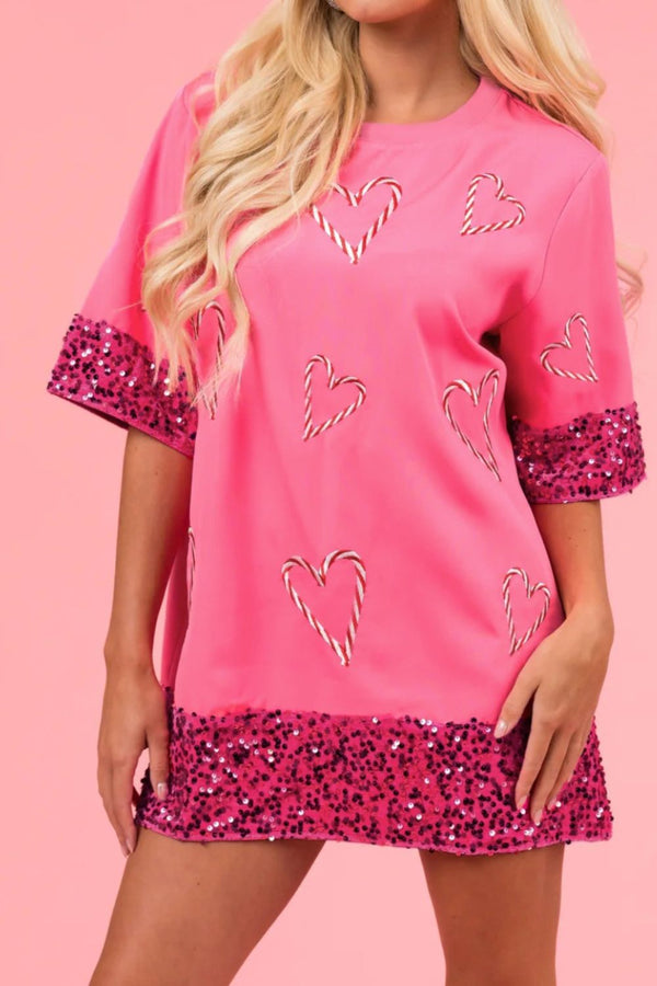 T-shirt à manches courtes et col rond avec motif cœur