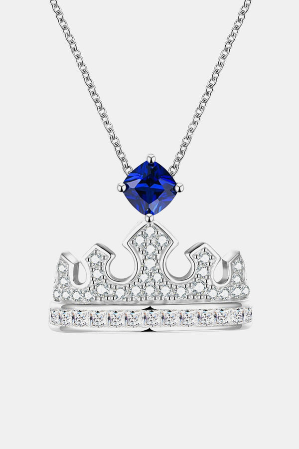 Collier pendentif en forme de couronne avec saphir cultivé en laboratoire et zircon